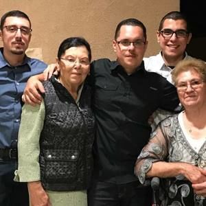 Meet your Posher, Arnold